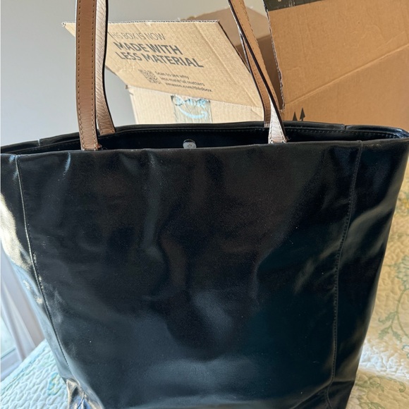 Kate Spade Black Patent Handbag - Picture 2 of 4